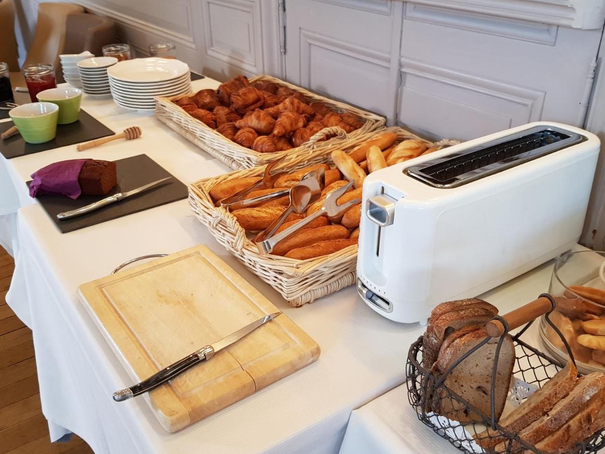 Hostellerie D'Heloise Logis 클뤼니 외부 사진