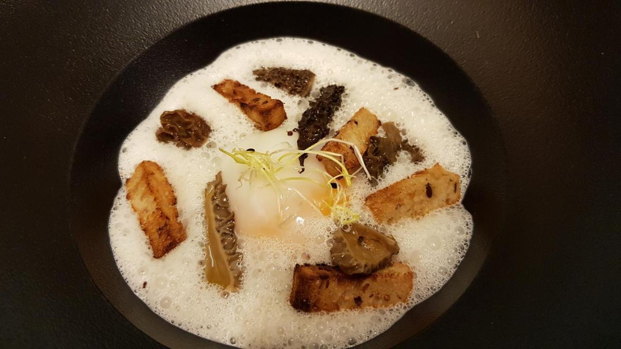 Hostellerie D'Heloise Logis 클뤼니 외부 사진